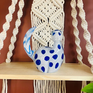 Art Glass Cat Paperweight Figurine Blue White Polka Dot Heavy Home Decor‎ Accent